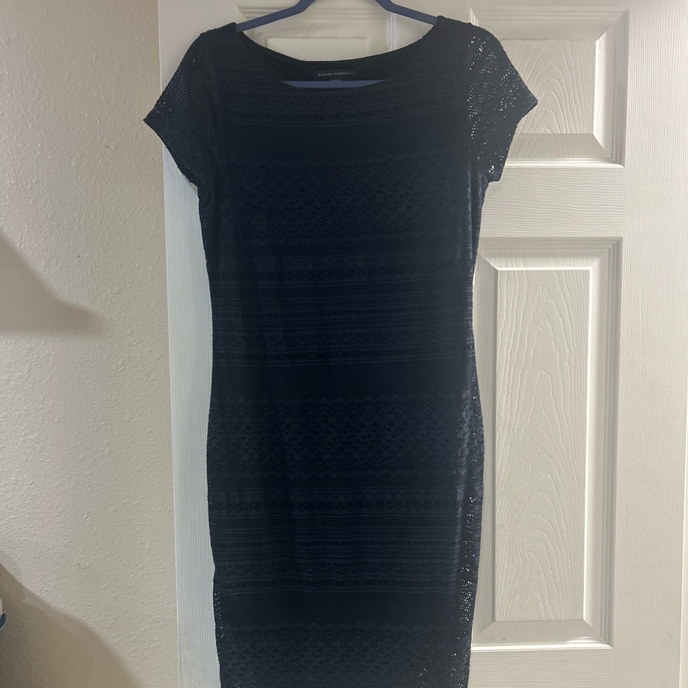 Banana Republic Black Sheath Mini Dress Crew Neck